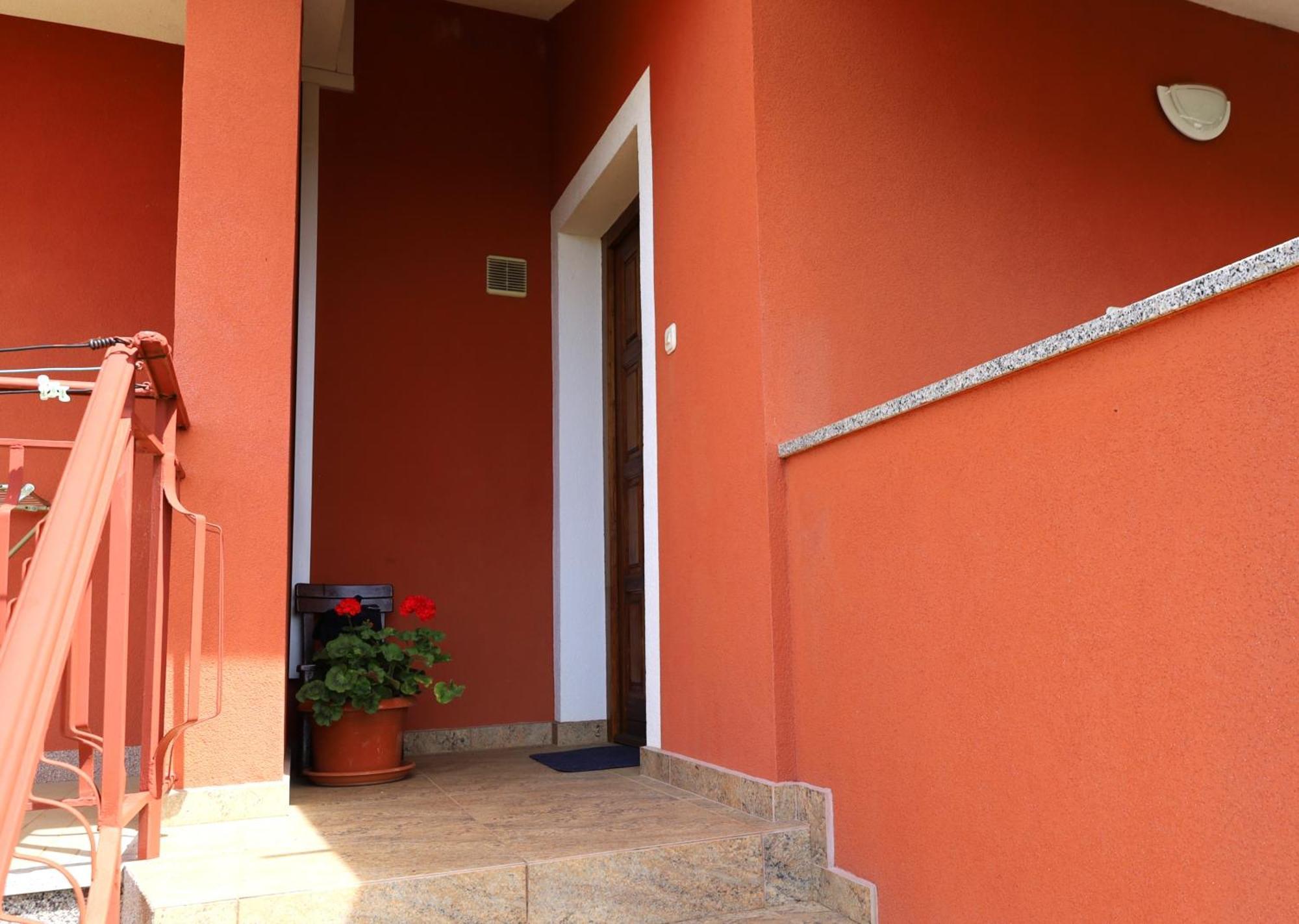 Apartment Zita With 1 Bedroom In Relaxing Surroundings Near Umag Dış mekan fotoğraf