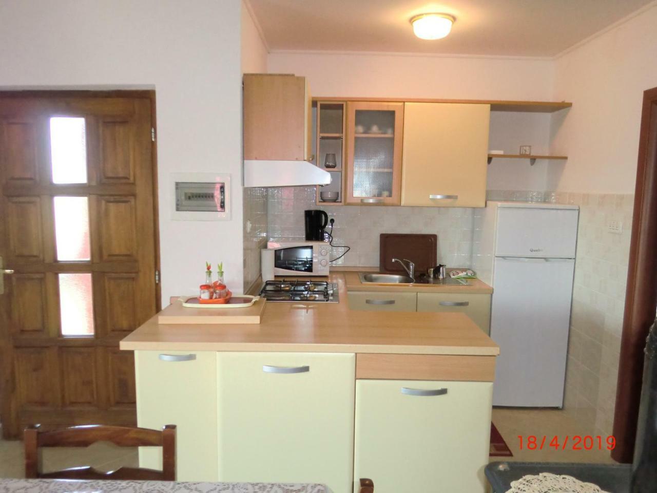 Apartment Zita With 1 Bedroom In Relaxing Surroundings Near Umag Dış mekan fotoğraf