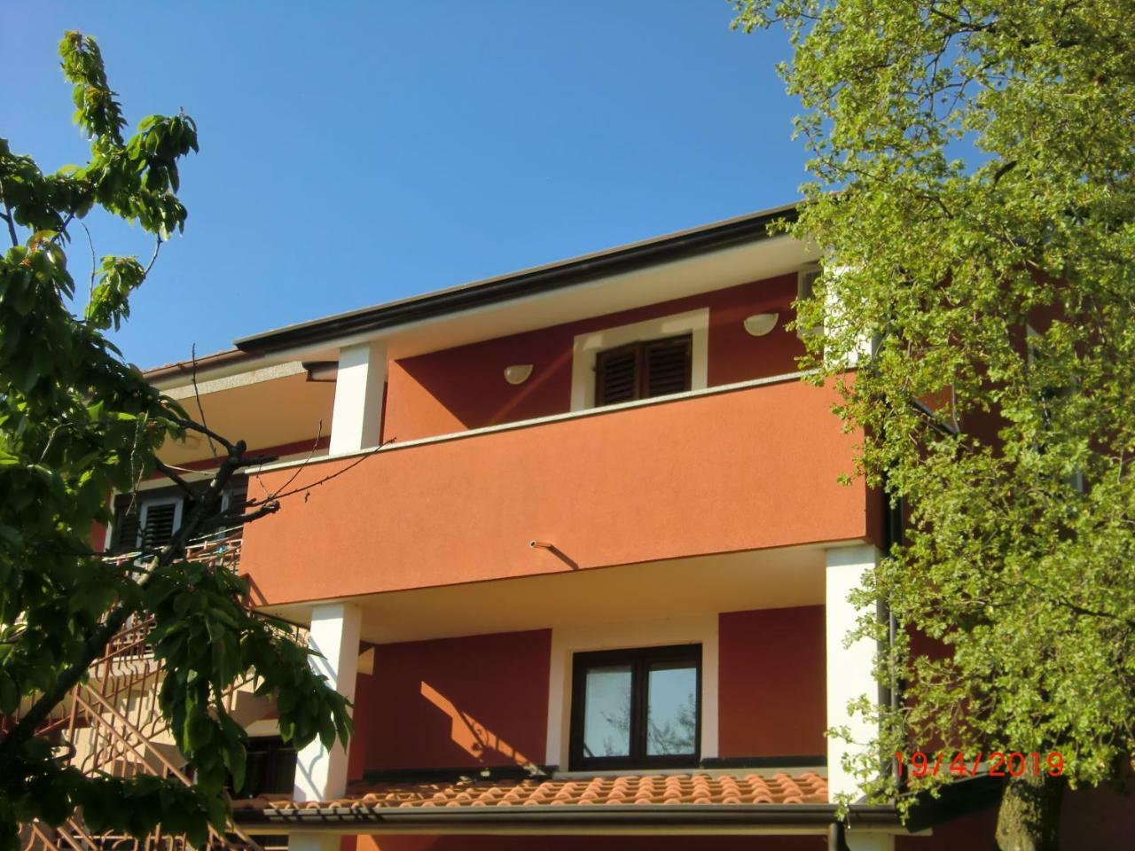 Apartment Zita With 1 Bedroom In Relaxing Surroundings Near Umag Dış mekan fotoğraf